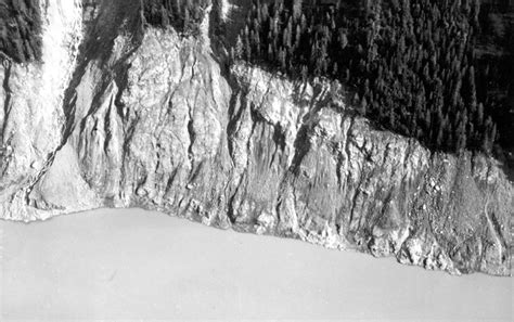 1946 lituya bay mega tsunami
